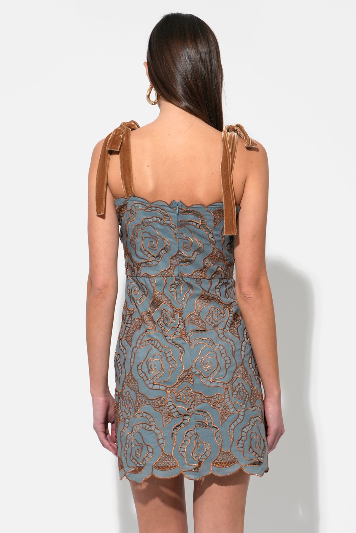 Donna Velvet Tie Strap 3D Lace Mini Dress