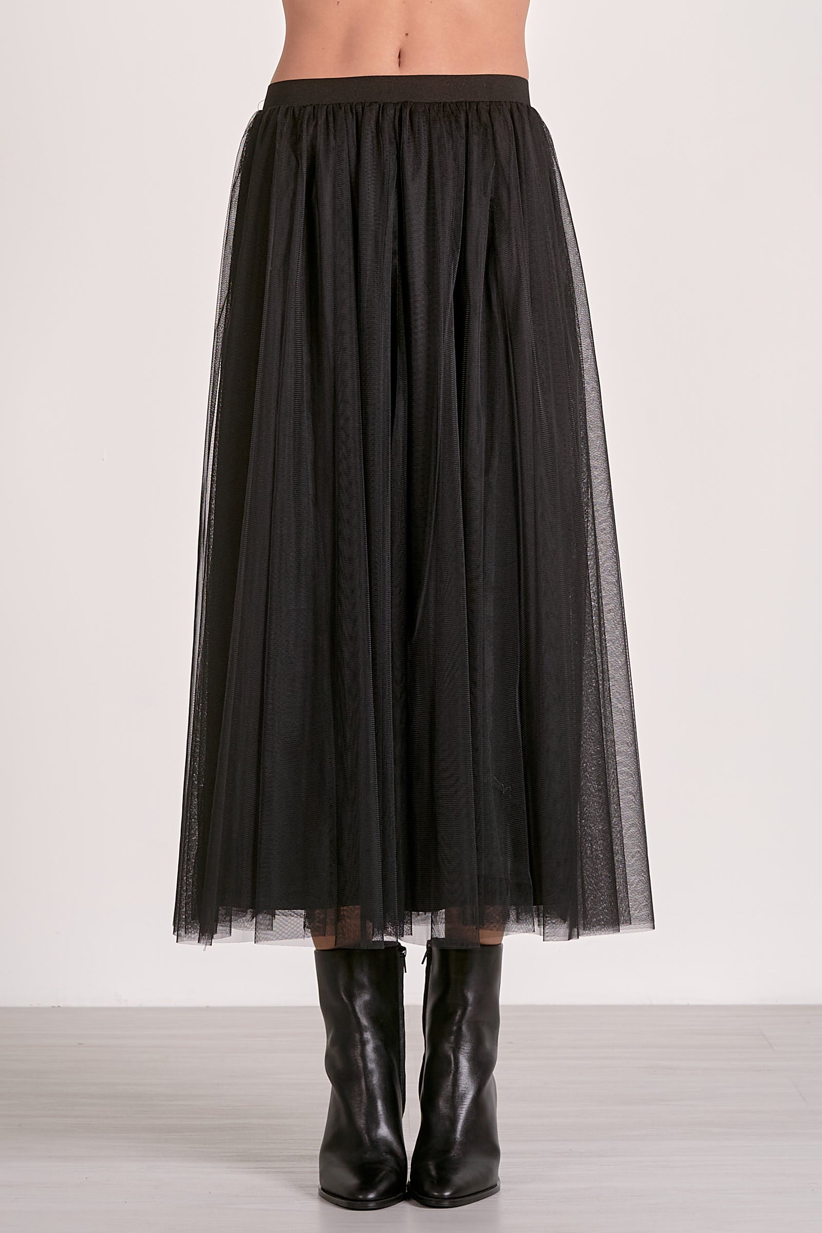 Long tiered skirt